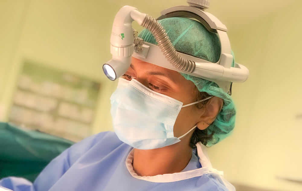 Read more about the article Breast Reconstruction: How a Breast Surgeon Can Help Restore Confidence