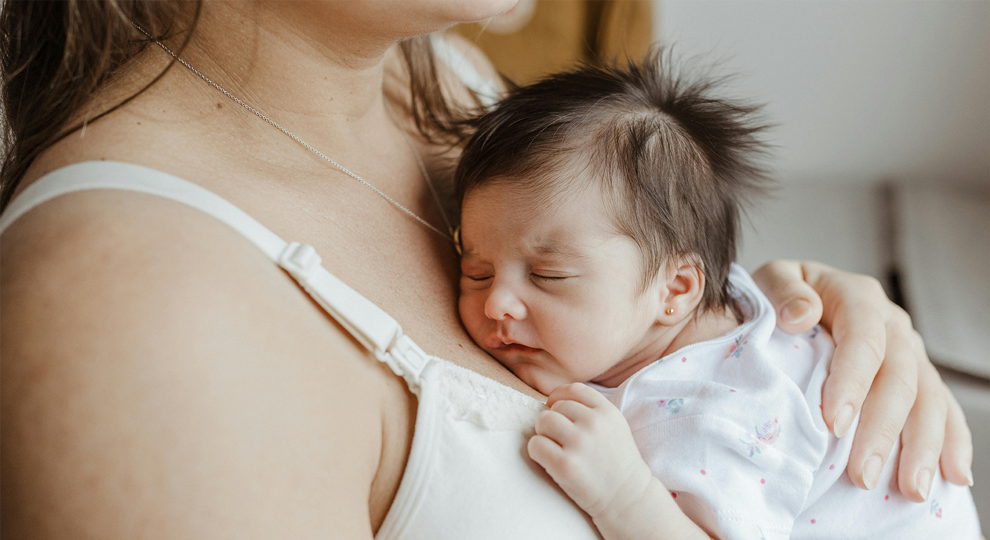Read more about the article What To Do With Breast Abscess While Breastfeeding?