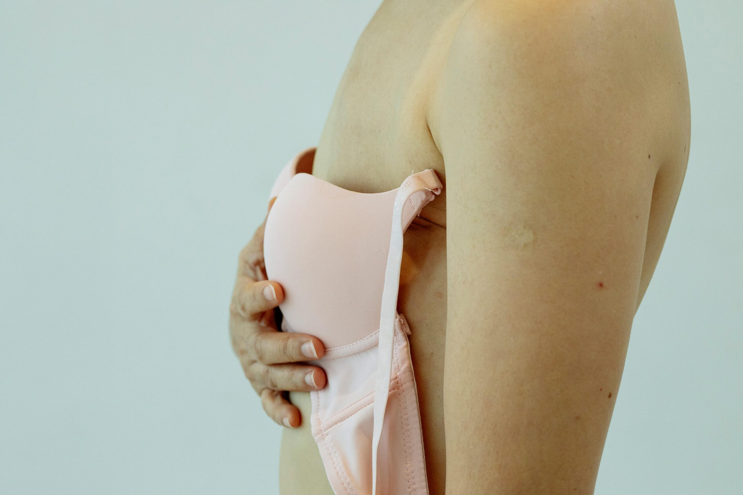 Read more about the article Will Total Breast Reconstruction Feel and Look Natural Over Time?